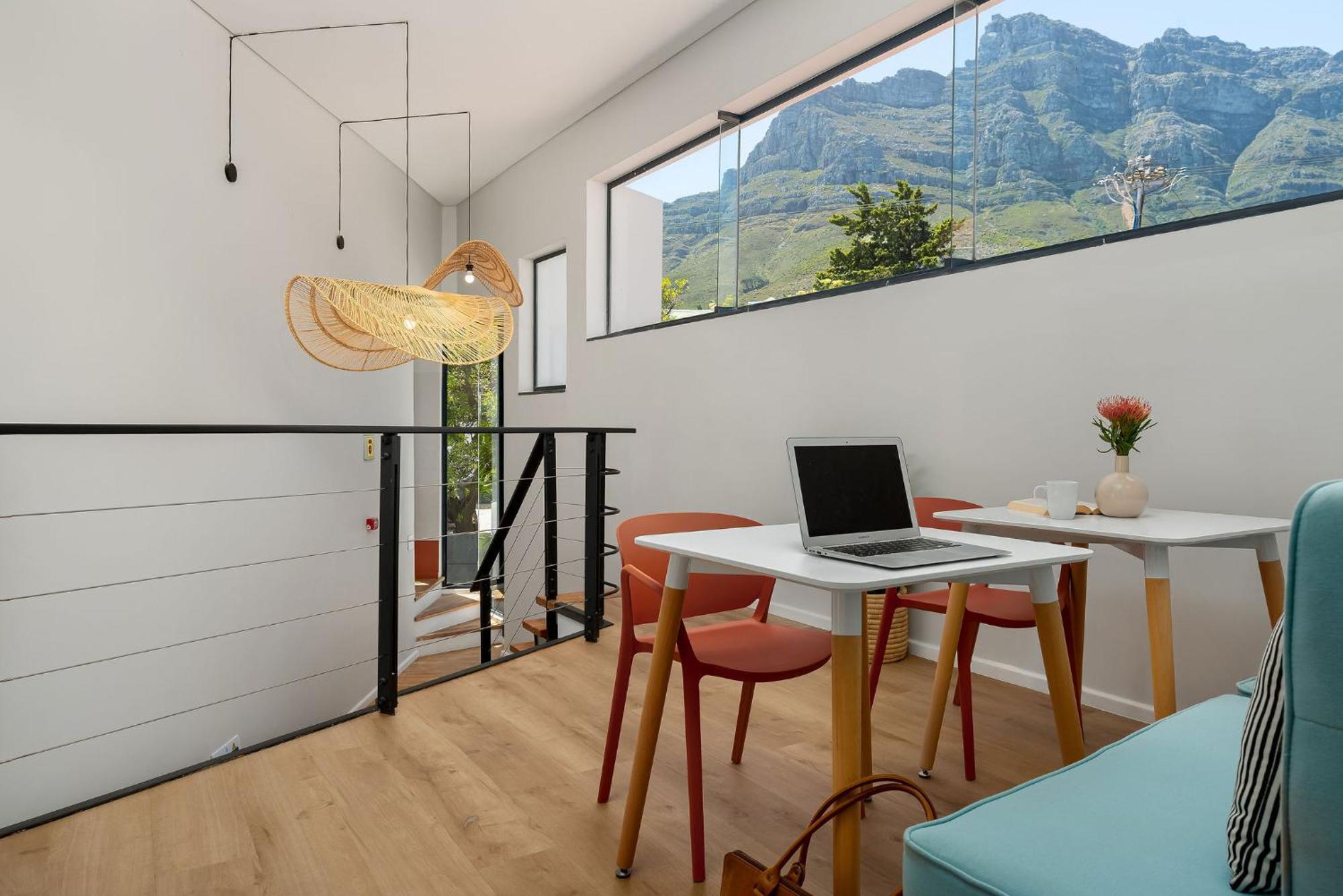 Neighbourgood 1St Crescent Camps Bay Hotel Kapstaden Eksteriør billede